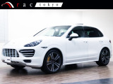 【中古車情報】ポルシェ カイエン ターボ ティプトロニックS 4WD スポクロ/パノラマSR/PCCB/TV の中古車詳細（走行距離：2.7万km、カラー：ホワイト、販売地域：東京都大田区大森東）