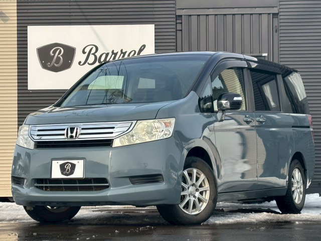 ステップワゴン 2.0 L 4WD 