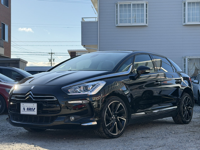DS5シックナビ バックカメラ ブラッククラブレザー