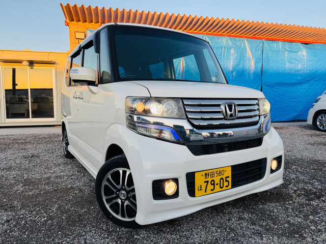 N-BOXカスタムG両側パワースライドドア/バックモニター