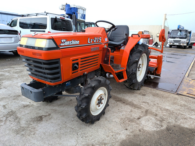 クボタ トラクタ L1-215D 579h ハロー付き
