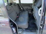 ★リヤシートもキレイです。