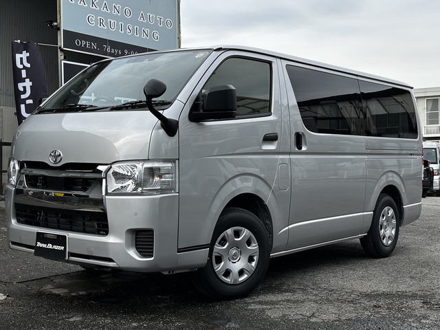 ハイエースバン  2WD AT ガソリン