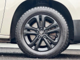 純正アルミホイール装着しております!