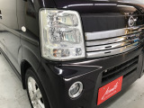 【自社整備工場完備】 自社整備工場を完備しており、納車前は徹底整備後お渡しとなります。自社工場だからこそ時間をかけれる。自社工場だからこそきめ細かい整備を。自社工場だからこそ出来る事があります。