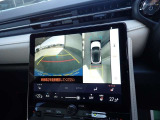 ★パノラミックビューモニター★4個のカメラから得た画像を車両上方から見下ろしたような映像で表示することで、車と路面の駐車枠の関係を一目で確認できます★