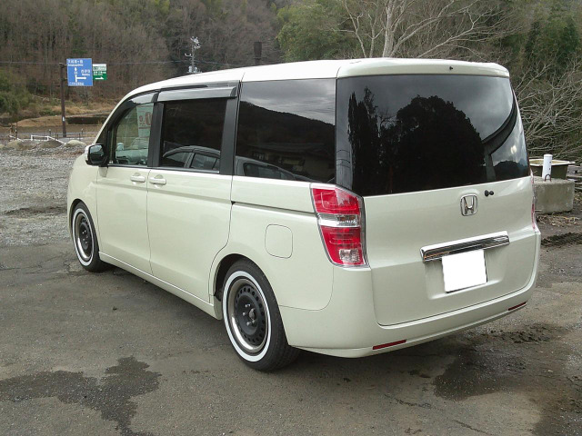 ホンダ ステップワゴン 2.0 G Lパッケージ 車検2年付 の中古車詳細