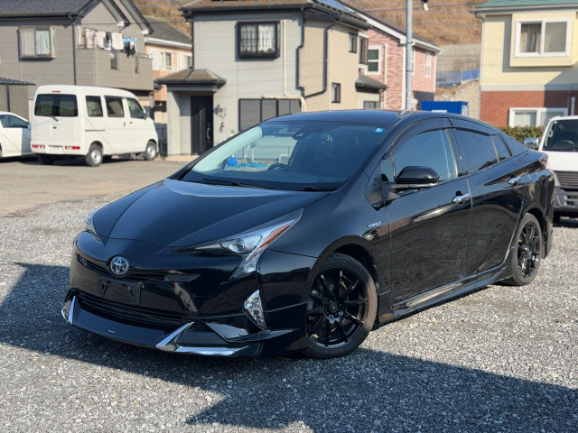 プリウス1.8 A プレミアム ツーリングセレクションモデリスタフルエアロ