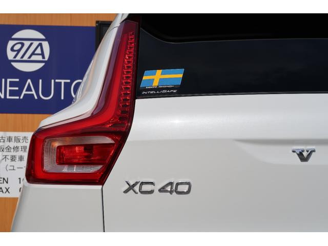 ボルボ XC40 T4 AWD インスクリプション 4WD 茶革シート 前後ドラレコ