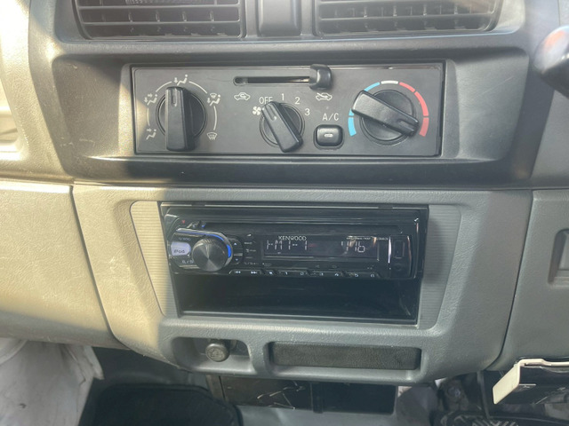 三菱 ミニキャブトラック Vタイプ パワステ ACエアコン CD の中古車