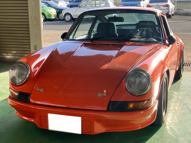 911  ディーラー車 5速マニュアル 左ハンドル