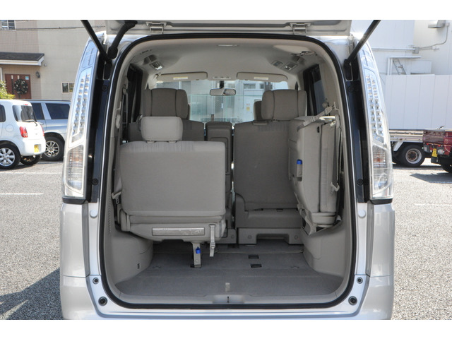 日産 セレナ 2.0 20G S-HYBRID 【 点検整備&半年間走行無制限保証付