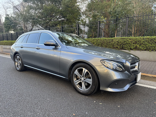 EクラスワゴンE200 アバンギャルド