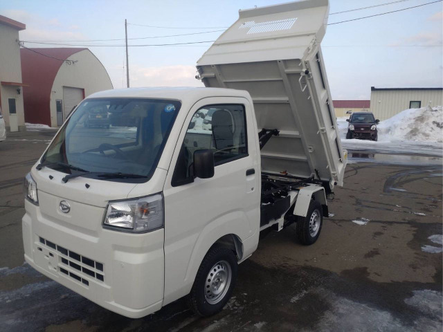 ハイゼットトラック  多目的ダンプ 登録済み未使用車 4WD