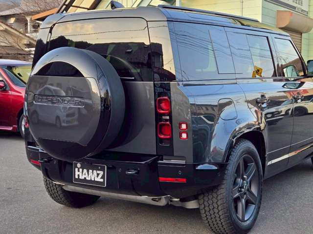 ランドローバー ディフェンダー 110 X ダイナミック SE 2.0L P300 4WD ランドローバー ディフェンダー 110 X ダイナミック SE 2.0L P300 4WD