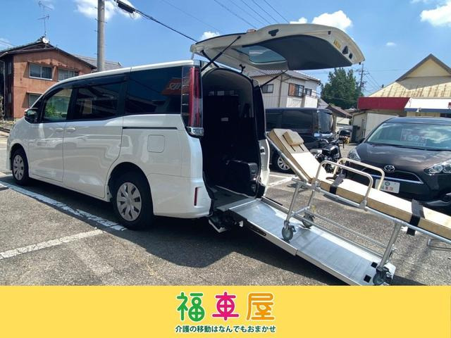 ノア ウェルキャブ 福祉車両