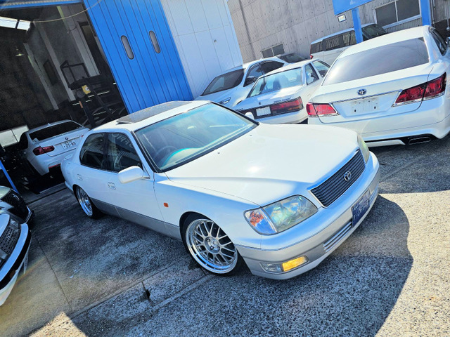 セルシオ（トヨタ）の中古車 | 中古車情報・中古車検索なら【車選び