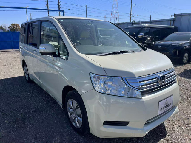 ステップワゴン 2.0 G 