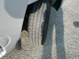 タイヤの目まだまだ残っています☆