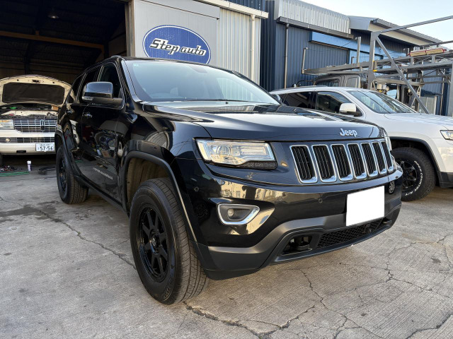 グランドチェロキー ラレード 4WD 2.5インチリフトアップ/タイヤ9分山