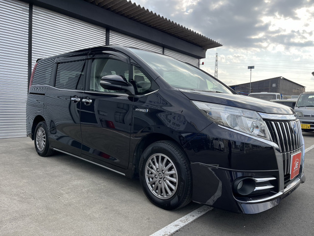 エスクァイアハイブリッド 1.8 Gi 