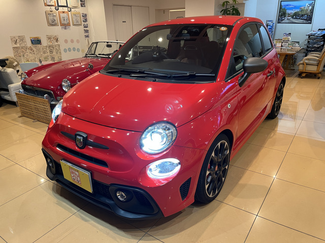 アバルト595コンペティツィオーネ スティーレ専用ブラウン革シートDA&BカメラETC