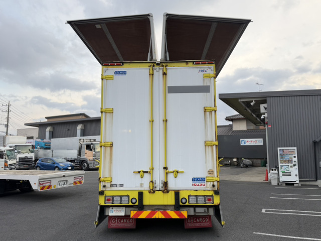 いすゞ ギガ ウィング 日本トレクス製ボデー 積載13700kg の中古車詳細