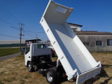キャンター 4.9 ダンプ 全低床 DX ディーゼル 4WD たっぷり車検付4WD低走行ダンプ