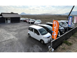 お車の展示スペース広さありますので、実際にお車にご試乗いただき是非動かしながらご確認ご体感いただけますと幸いでございます。お車自身も喜ぶと思います(*^^*)