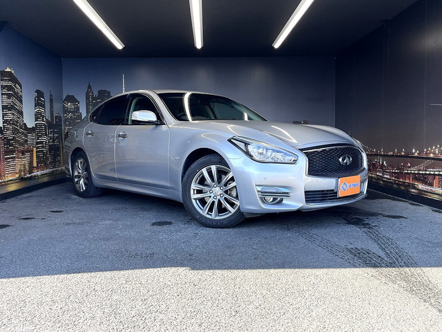 フーガハイブリッド 3.5 VIP セミアニリン本革 本木目