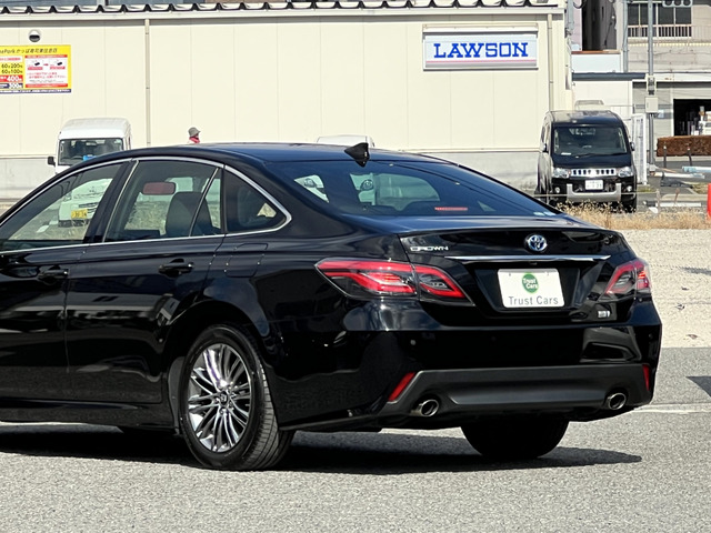 トヨタ クラウンハイブリッド の中古車詳細 (47,797km, ブラック, 大阪