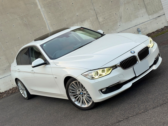 3シリーズセダン 328i