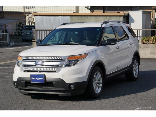 エクスプローラーXLT エコブーストディーラー車 左ハンドル