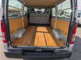 ハイエースバン 2.0 DX ロング 荷室板張り加工済
