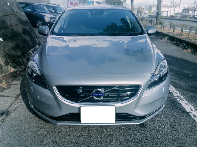 V40 T4 SE ワンオーナーミッション新品