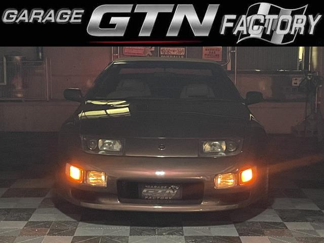 日産 フェアレディZコンバーチブル 3.0 300ZX JUNオートFバンパー の
