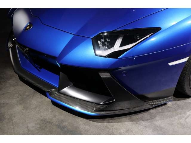 ランボルギーニ アヴェンタドールロードスター LP700-4 4WD VORSTEINER