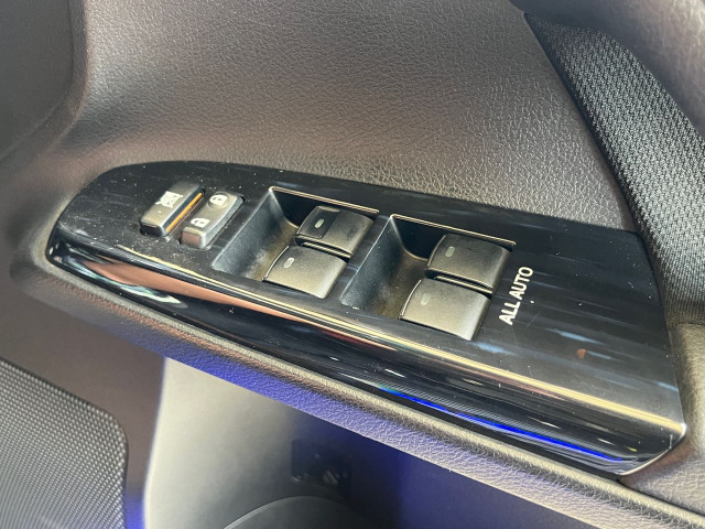 しょうた マークX現物加工打ち替え トヨタ マークX LED打ち替え