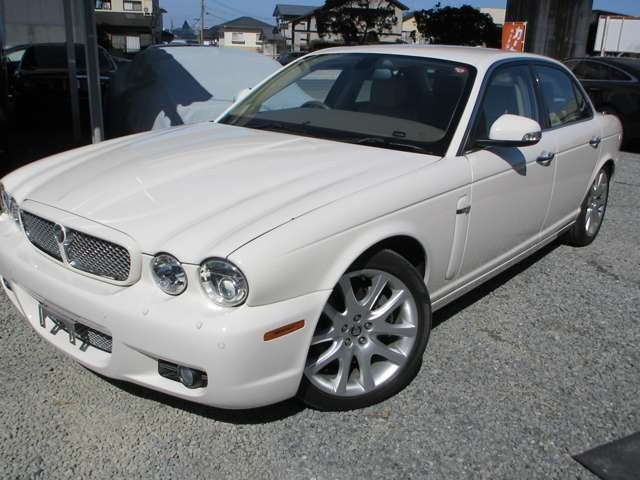 XJXJ 4.2 エグゼクティブフロントエアサス左右交換 バックカメラ