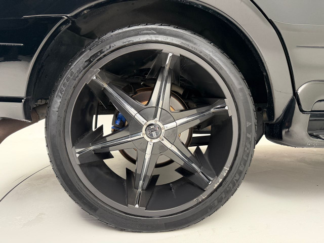 リンカーン ナビゲーター 5.4 DUB24インチ の中古車詳細 (走行距離不明 