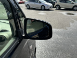 【支払総額推進店】お車をご覧い頂きまして、誠に有難う御座います。在庫車両になりますので、是非ご都合の宜しい時に、見に来て下さい。来店予約をされると、ご案内がスムーズです。