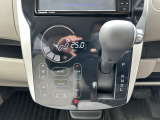【支払総額推進店】お車をご覧い頂きまして、誠に有難う御座います。在庫車両になりますので、是非ご都合の宜しい時に、見に来て下さい。来店予約をされると、ご案内がスムーズです。