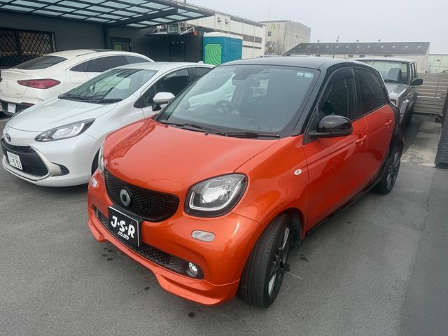 スマートフォーフォー  BRABUS スポーツ