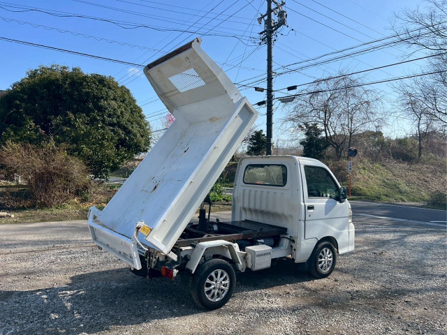 ダイハツ ハイゼットトラック ダンプ パワステ エアコン 5MT の中古車