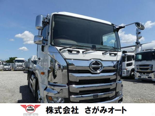 プロフィア トレーラーヘッド AT LED クルコン ETC【146】