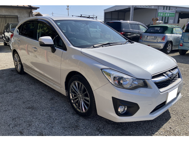 インプレッサスポーツ2.0 i-S アイサイト 4WD事故歴なし安全装備 4WD 雪タイヤあり