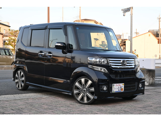 N-BOXカスタム G SSパッケージ 8インチナビ テイン車高調 両側パワスラ