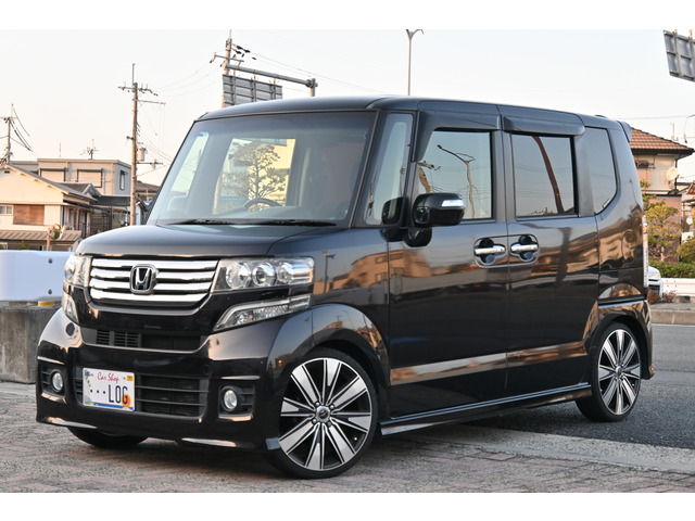 N-BOXカスタム G SSパッケージ 8インチナビ テイン車高調 両側パワスラ