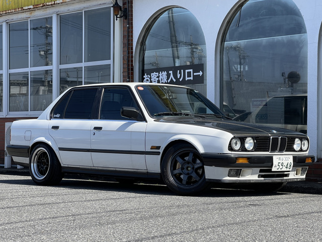 3シリーズセダン 325i 金プロ3.2制御/5速MT/カスタム多数