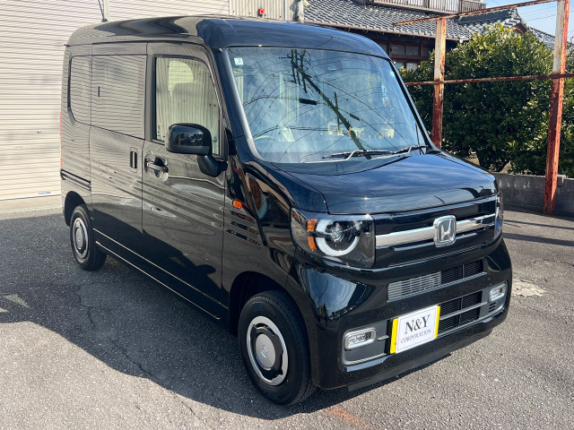 N-VAN ファン ターボ 4WD 